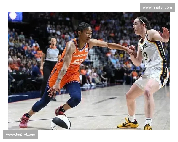 WNBA水星对决狂热强强碰撞焦点之战引爆赛场夜看点燃女篮魅力